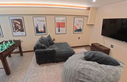 5BR Home Near Boston 4,000 Sq Ft & In-Law Suite - Foto 20