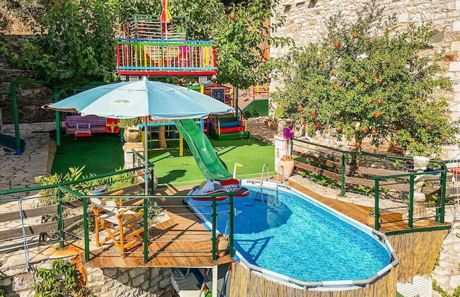 Mountain Oasis - Pool Playground Near Neda Falls - Foto 31