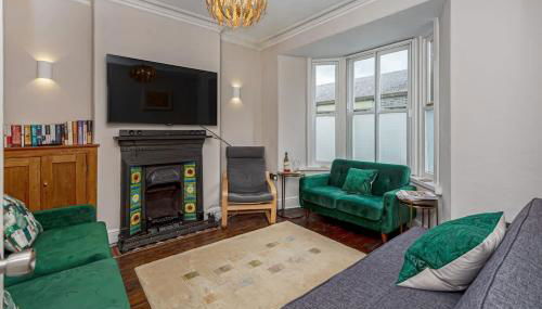 Character Townhouse in Town Centre & Superb Views - Foto 5