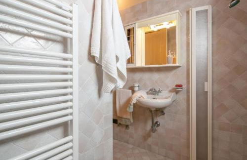 Apartment Wunderschöne Wohnung in Cortona mit Großer Terrasse by Interhome - Foto 26