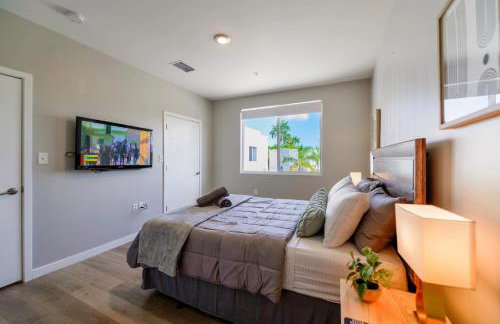 Spacious 3BR Townhouse with Free Parking Included! - Foto 13