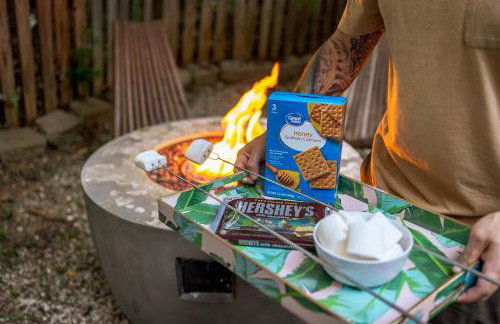 Big Mountain View! Downtown Gatlinburg Chalet Village! Hot Tub! Fan Favorite! AFrame Dreams! Magazine-Featured! Stunning Interiors! Little Green Cabin - Photo 50