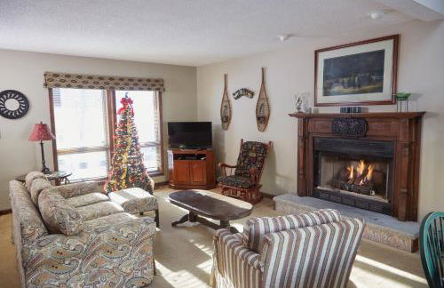 Rippling Waters close to Timberline ski slopes - Photo 9