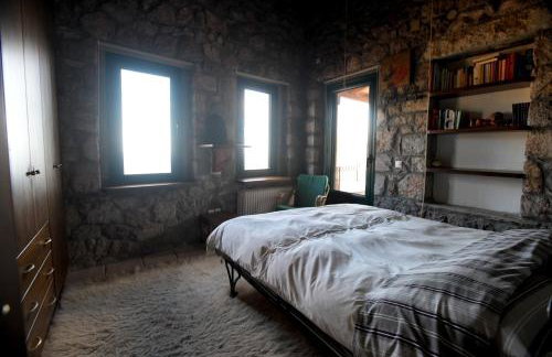 Stone house with panoramic view - Foto 7