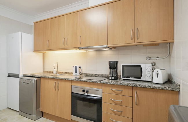 By the Sea, Reis Magos IV - Foto 10