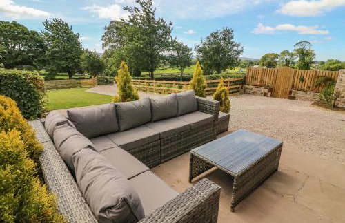 Dairy Cottage - Photo 2