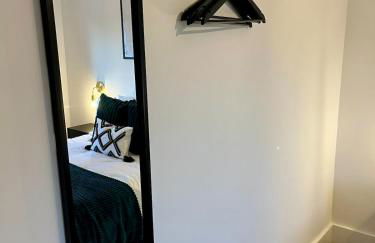 Waterside House - Luxury Home near Alton Towers & Trentham - Free Parking & Garden - Foto 28