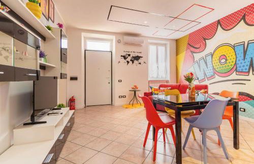 Black & White or Pop Art - Design Apartments with Parking & WiFi - Photo 51