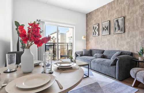 Midnight Marvel - Amazing City Views, Free Parking - Foto 8