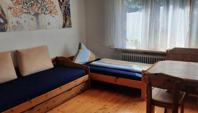 helle Souterrainwohnung nähe Flughafen, Landshut und München 1 bis 5 Personen - Foto 3