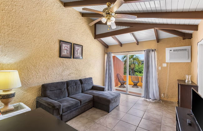 Caribbean View Style 1 Bedroom Condo by RedAwning - Photo 10