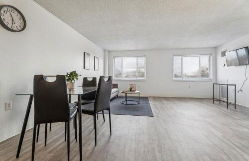 Legacy at Imperial Village 807 I 2 Bed 2 Bath - Foto 8