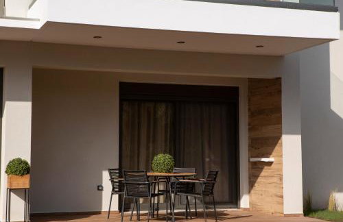 ELFAM CITY SUITES - Photo 19