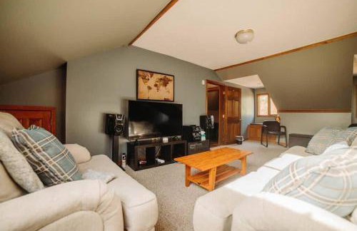 Majestic Home in Hocking wPool Jacuzzi Basketball - Foto 21