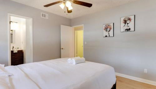 Charming 5 Bedroom Granada Hills House with Pool - Foto 3