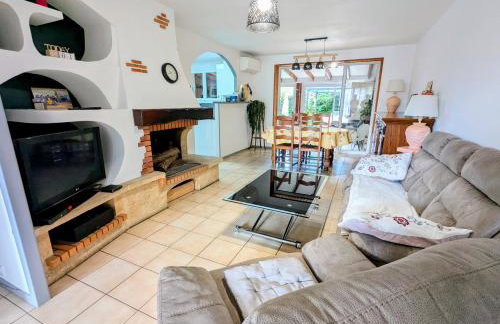 Maison 3 étoiles climatisée, jardin, parking, proche centre et thermes - Foto 1