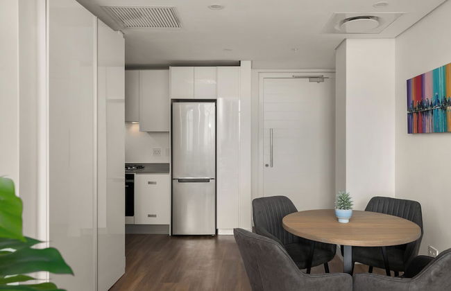 Illovo Central 1023 - Photo 6