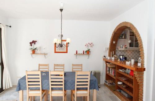 Cerros del Aguila - Photo 13