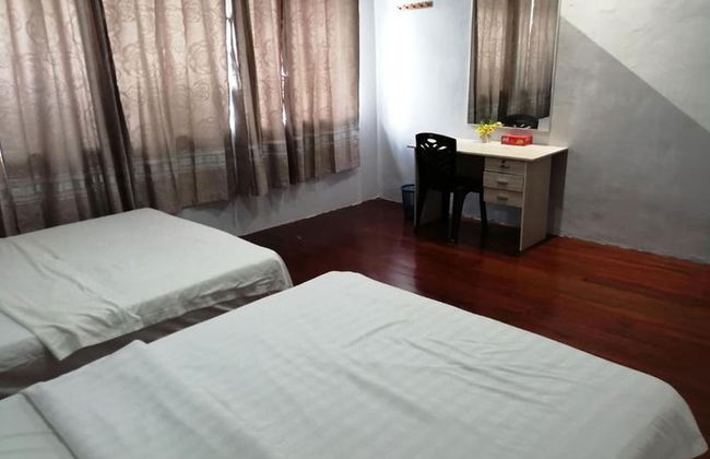 Comfortable Family Room for 4 People in Kuching With Ac - Amida Point Services - Foto 6