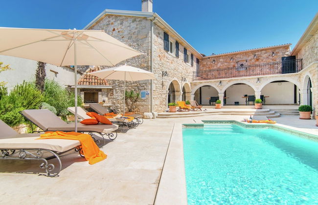 Holiday Home with Swimming Pool near Lim Bay & Beach - Foto 15