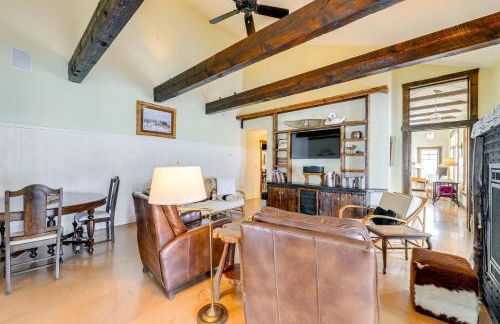 The Barn at Dancing Deer Ranch in Bedford - Photo 8