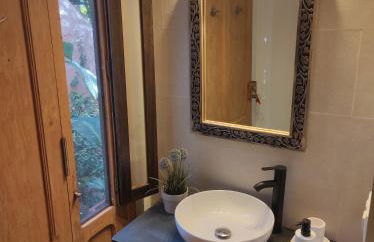 El Jardín de las Hadas - Photo 2