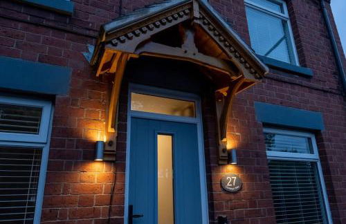 4 bedroom - Sleep 9 home in Cheadle Staffordshire - Alton towers Polar Express Dimmingsdale Peak District Trentham Gardens Water World - Foto 33