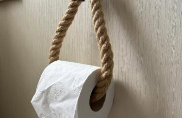 Lush Lake View - Photo 16