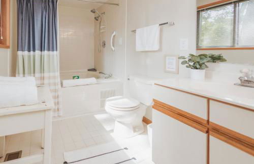 Fireplace Fire Pit Covered Porch & Resort Access - Foto 17