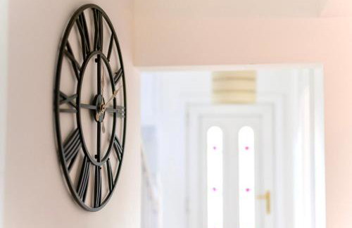 A Luxurious Home with Hot Tub and Man Cave! 9ppl - Foto 61