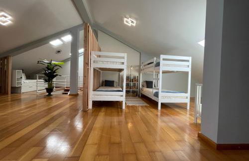 Picturesque Penthouse - Photo 23