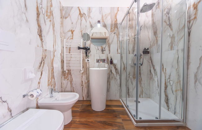 Serena Palace Superior Rooms - Photo 48