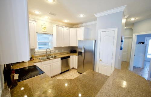 6 BR-Seaside Cotton-Heated Pool-Game Room with Pool Table - Photo 20