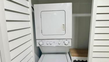 2 bed peaceful, lakeview studio NO FEES - Foto 3