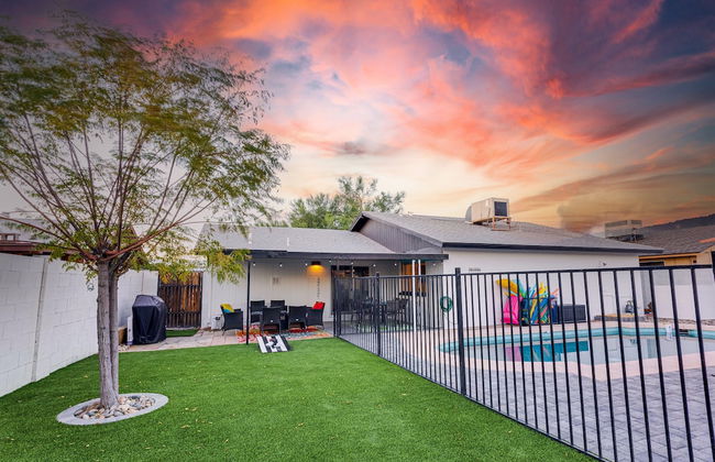 Campbell Phoenix - Foto 32