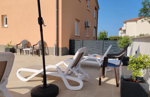 Apartments Oleander Lovrečica-residence with pool - Photo 38