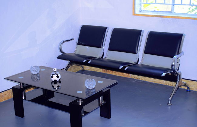 Spendwise Lodge and Apartments - Foto 4