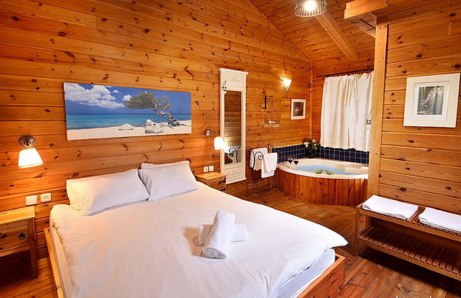 Maya Cabins - Photo 3