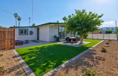 Spacious Remodeled Retreat Haven - Foto 32