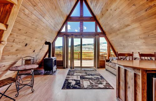 Secluded and Cozy Antimony Cabin with Fire Pit - Foto 4