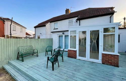 Semi Detached House in Aldershot - Foto 48