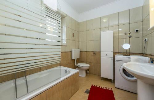 Villa Natale with Private Pool and Garden - Foto 19