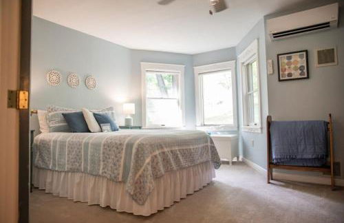 Creekside Farmstead - Pool - Hot Tub - 3 Min to Lake - Pets Allowed - Foto 2