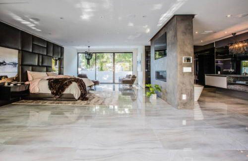 Beverly Hills Luxurious 4BR Villa with Pool and Views - Foto 34