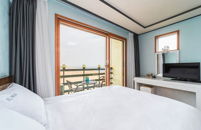 Elmar Condotel - Photo 12