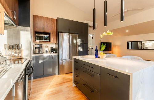 30-Day Minimum Boulder Bright & Modern Private 1BR 2BA ADU - Photo 10