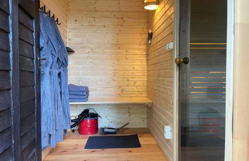 Romantisches Studio am Waldesrand mit Gartensauna - Foto 37