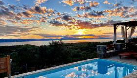 Cassiopea Guest House Evia Greece - Foto 3, sunbed