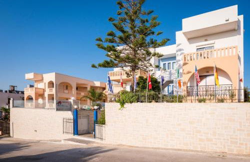 Esplanade Apartments - Heated Pool - Photo 52