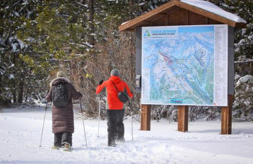 Happy Family Cozy Cabin - Photo 2